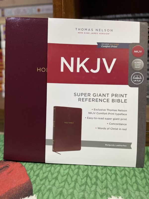 NKJV SUPER GIANT PRINT REFERENCE BIBLE